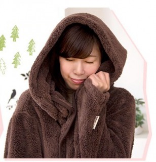 フード付き着る毛布ウォーミーを楽天で買った暖かくて冬おすすめ